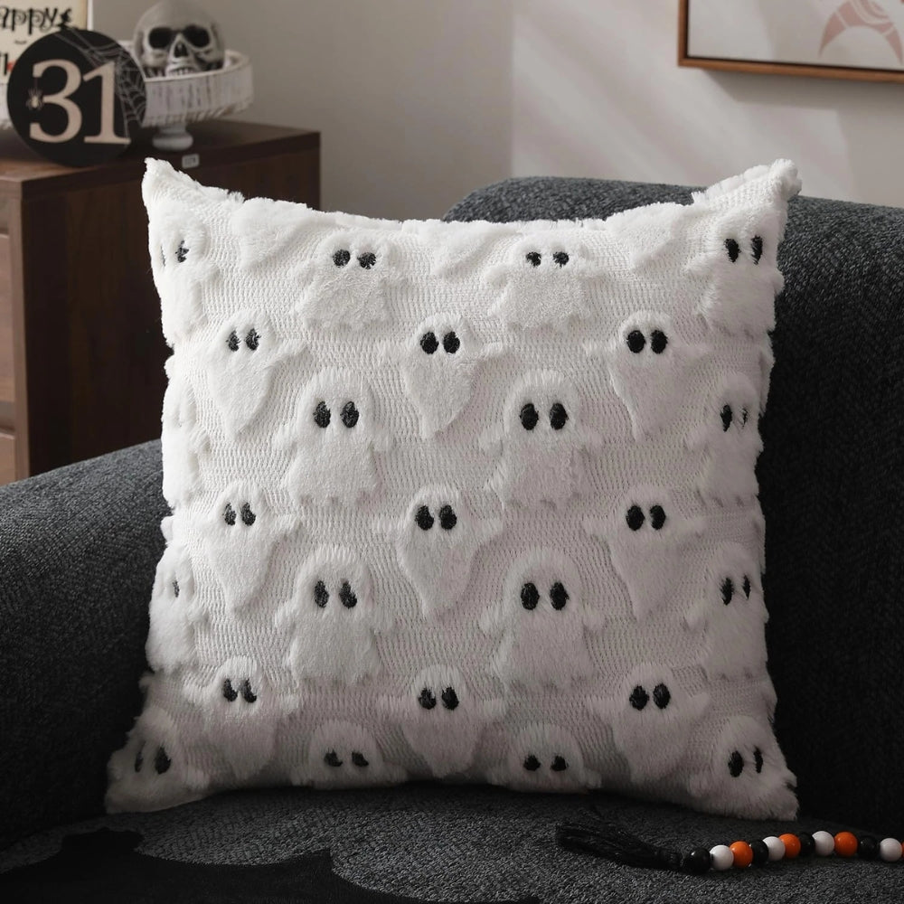 BowLift | Spooky Ghost Plush Halloween Cushion Cover