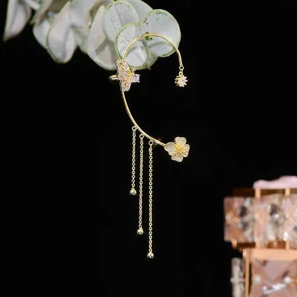BowLift | Elegant Statement Earrings with Butterfly Design and Shimmering Zirconia