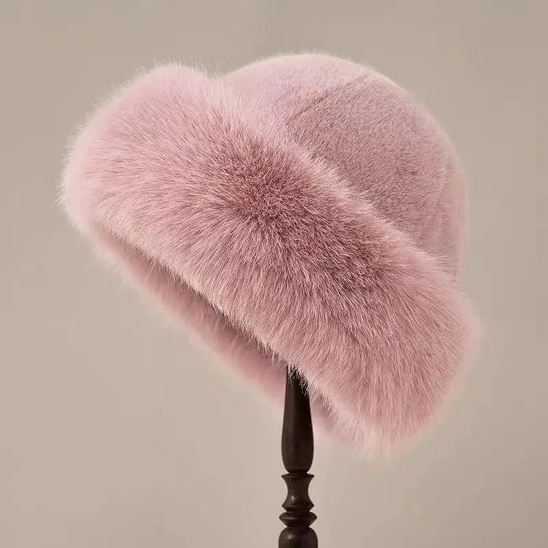 BowLift | Stylish Winter Hat with Fur Lining