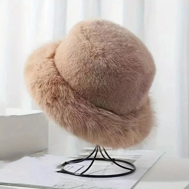 BowLift | Stylish Winter Hat with Fur Lining