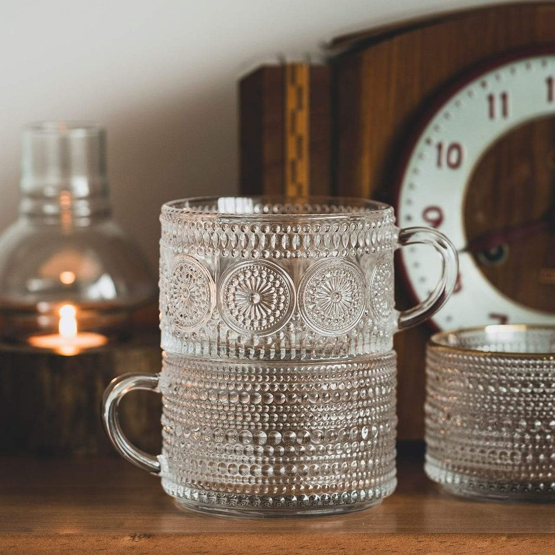 Sunflower - Golden Lines Embossed Teacup Bowlift