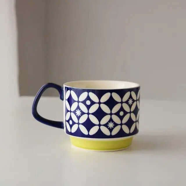 BowLift | Outstanding Retro Coffee Mugs made of Ceramic – available in 8 different patterns