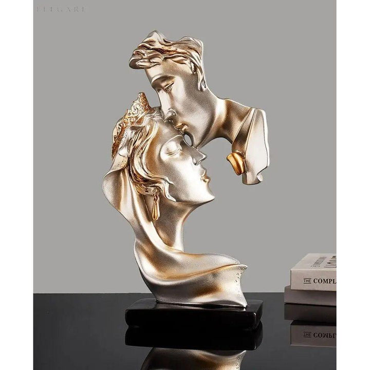 Sweet Kiss - Forehead-kissing Love Couple Statue | Bowlift