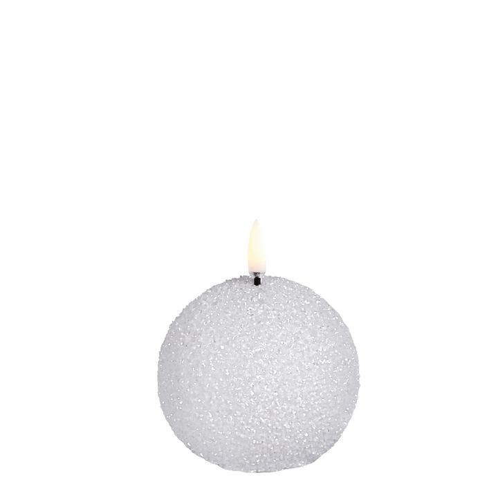 BowLift | WinterShine – Elegant LED Candle in Snow Globe Design