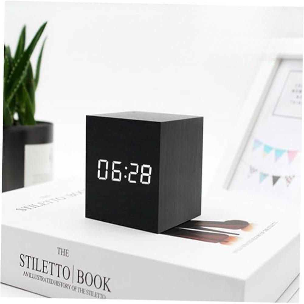BowLift | LED Digital Alarm Clock – Compact Cube with Time, Date & Temperature Display