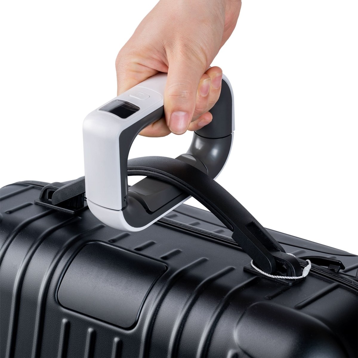 BowLift | Compact travel luggage scale for precise measurements