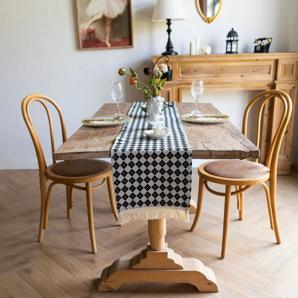 BowLift | Tasseled Diamond Checkered Table Runner