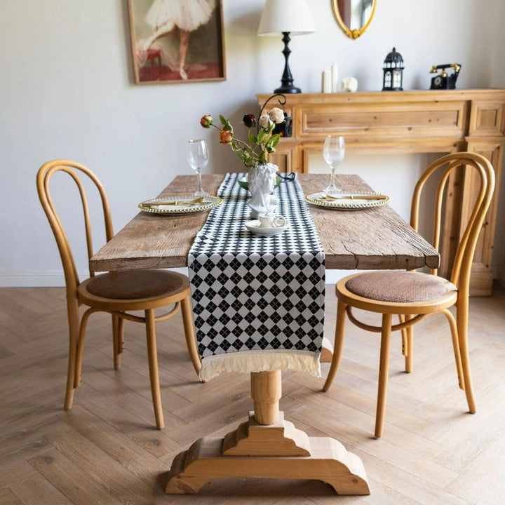 BowLift | Tasseled Diamond Checkered Table Runner
