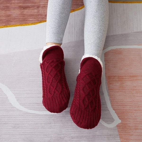 FluffySafe - Luxury Slippers with Non-Slip Sole Bowlift