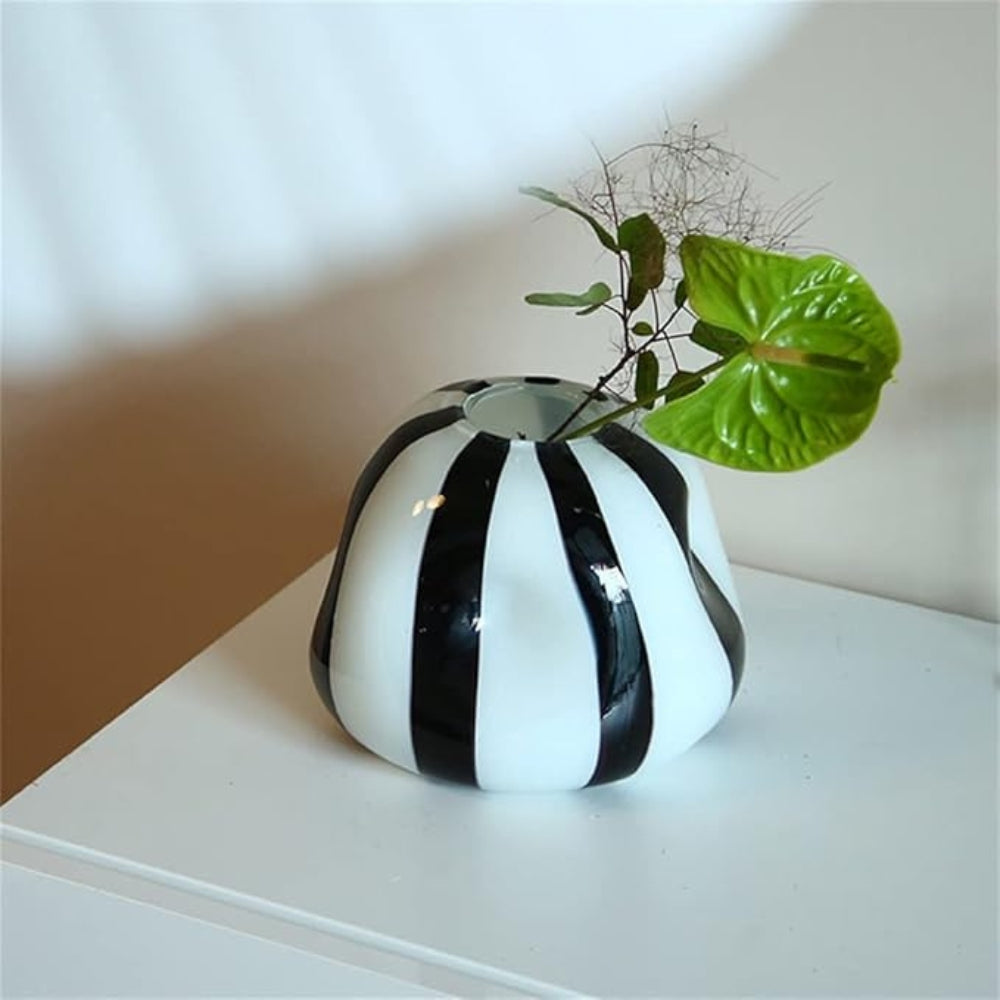 BowLift | Thurid Glass Striped Pumpkin Vase