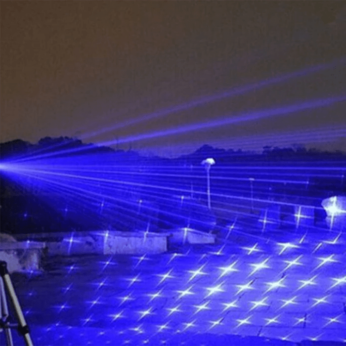 BowLift | High-performance LED flashlight for outdoor adventures