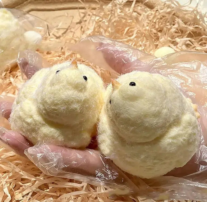 BowLift | Soothing Plush Chick – Stress Relief & Relaxation with Soft Cuddle Squishy