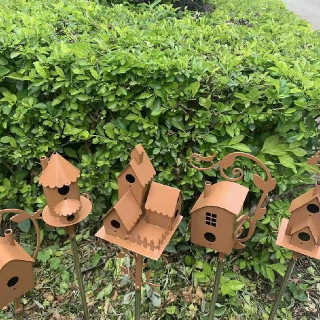 BirdHaven decorative birdhouse for the garden Bowlift