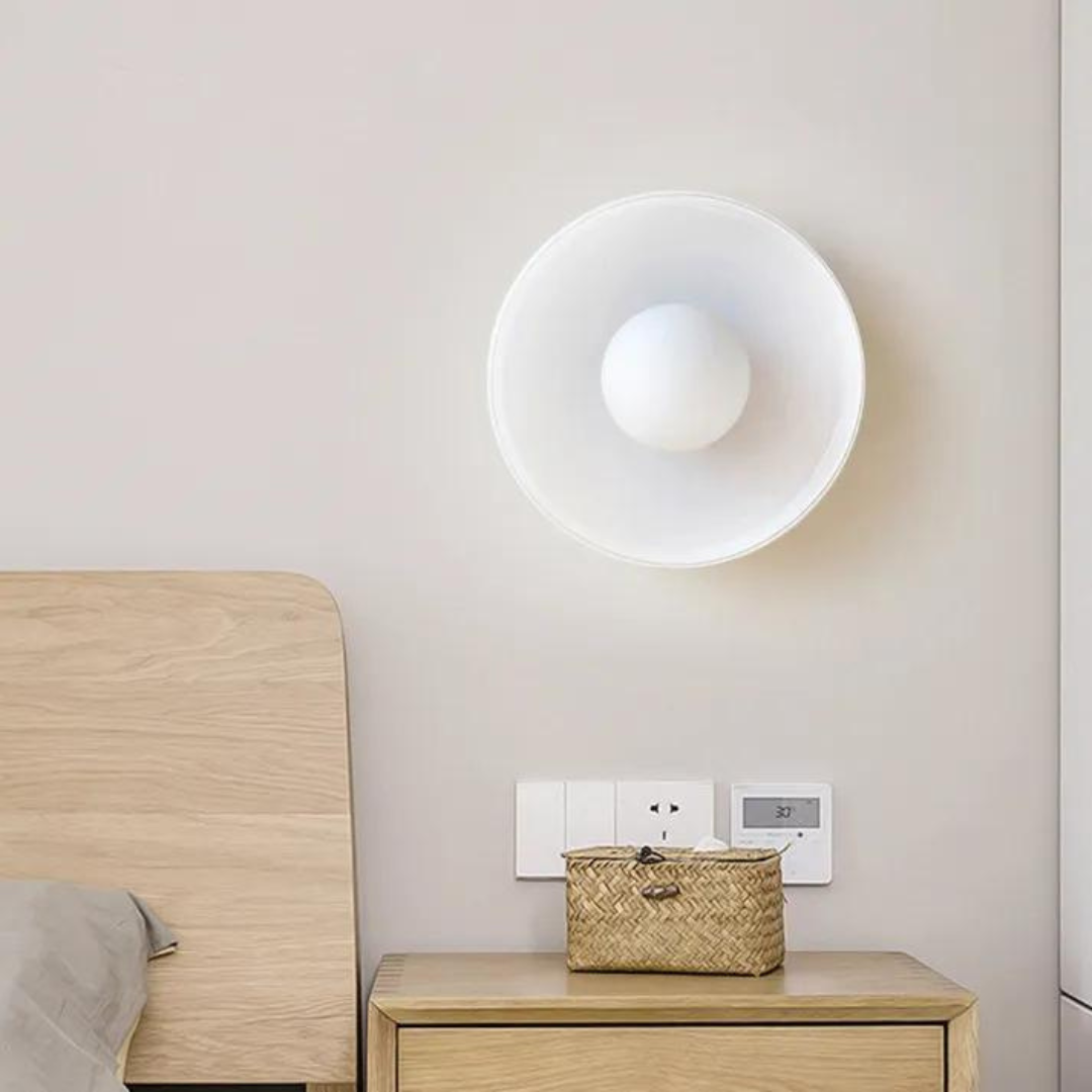 Round Ceiling Lamp with Stylish Functionality - LumiSphere | Bowlift