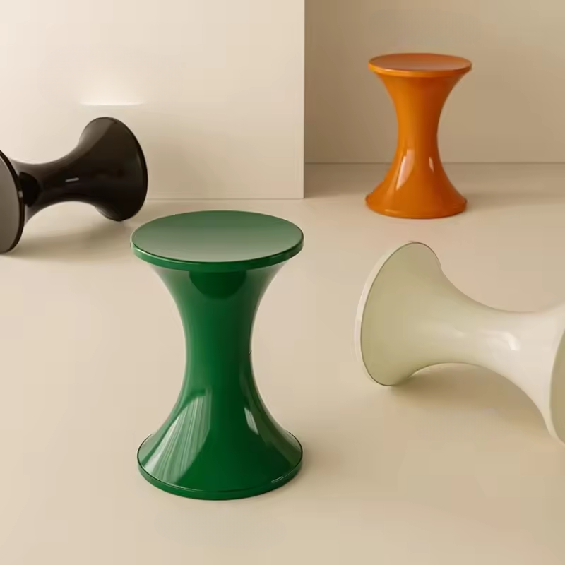 BowLift | Nordic Plastic Side Table with Thick Hourglass Design