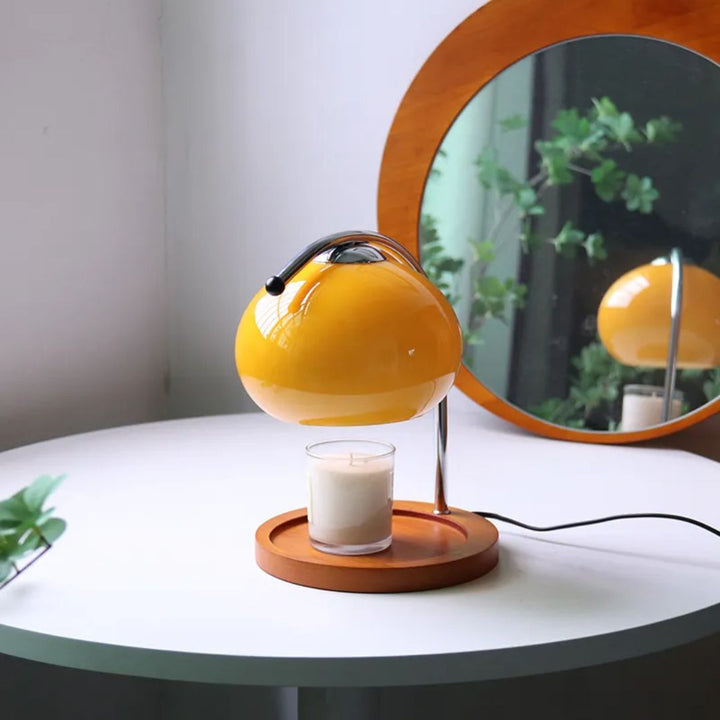 Alyssa Retro Glass Table Lamp | Bowlift