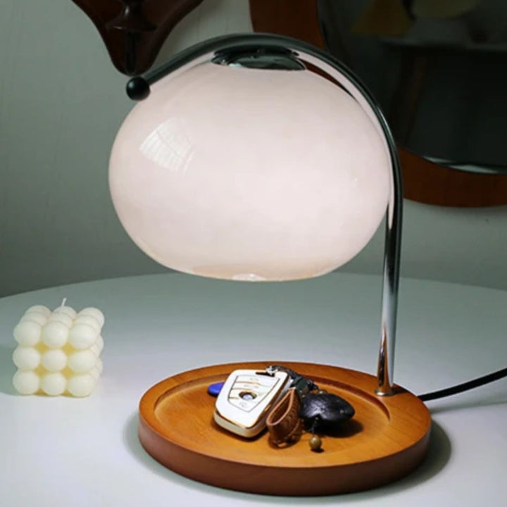 Alyssa Retro Glass Table Lamp | Bowlift