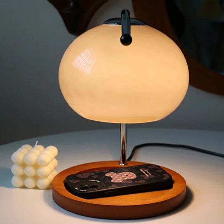 Alyssa Retro Glass Table Lamp | Bowlift