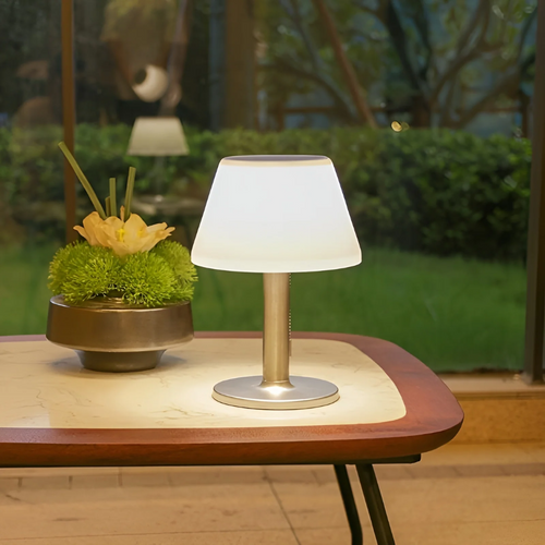 Stylish Solar Table Lamp - SolarLuxe | Bowlift
