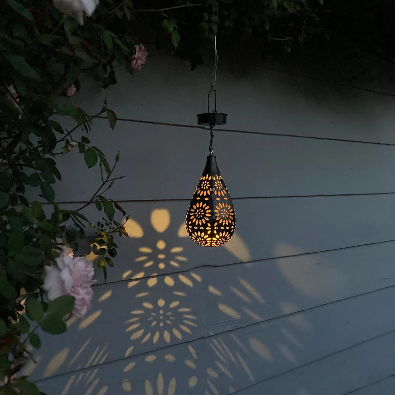 LumaBright Outdoor Light – Solar Lighting for the Garden | Bowlift