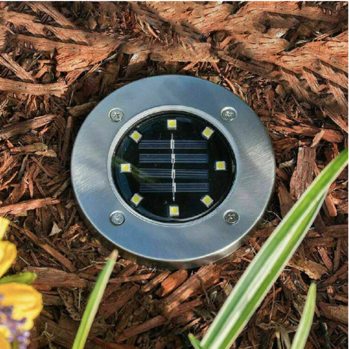EcoGlow Solar Lamp - Sustainable Rechargeable Outdoor Lighting | Bowlift