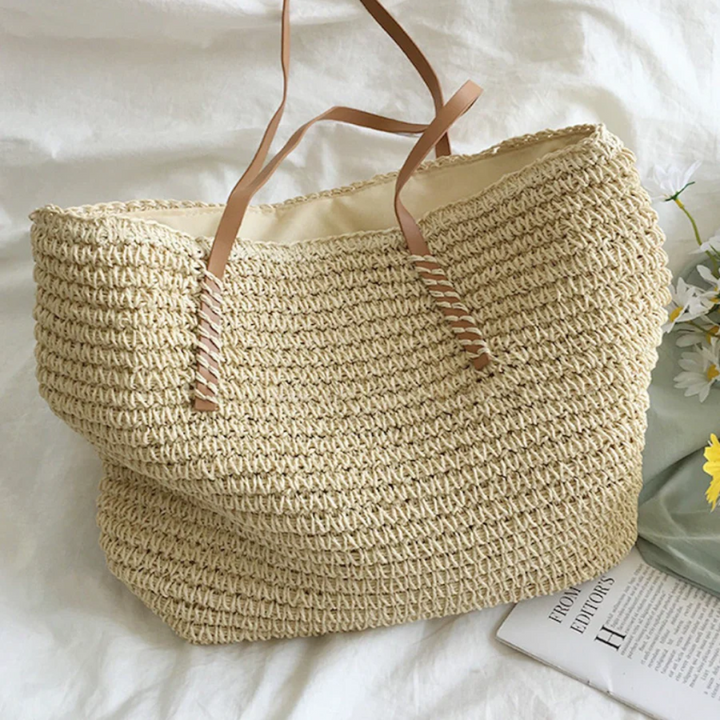 Spacious Handbag with Sturdy Shoulder Strap - TerraWoven | Bowlift