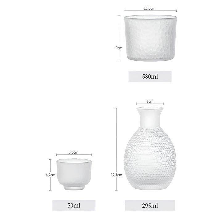 Japanese Sake Set made of glass – Elegant carafe with cups | Perfect for wine, whisky & liqueur | Bowlift