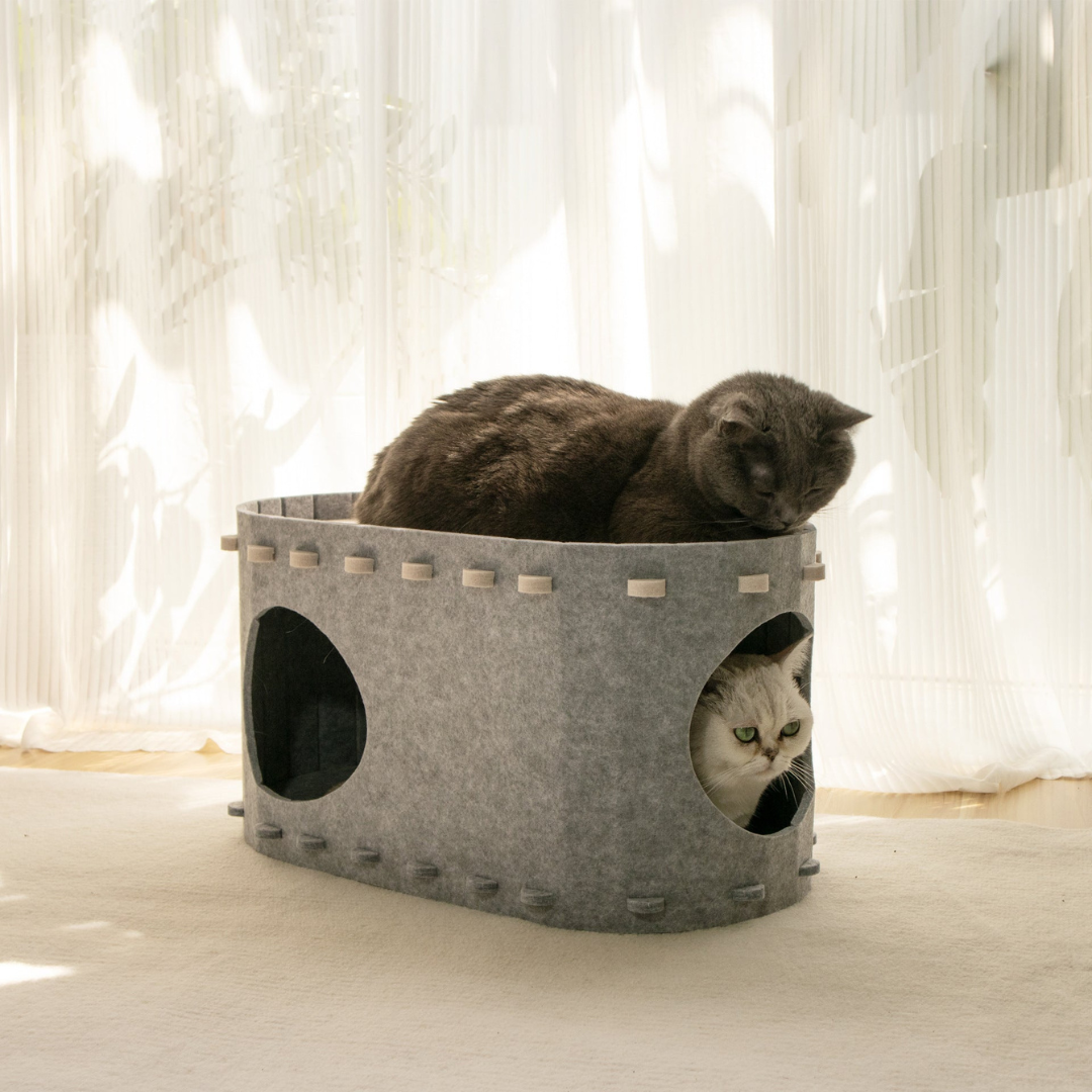 Cozy Felt Cat Cave Bowlift