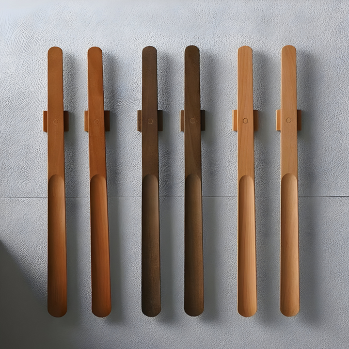 KomfortKick - Magnetic Wood Long Shoe Horn | Bowlift