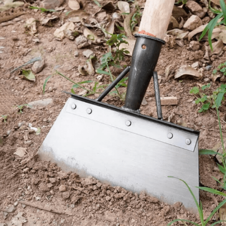 BowLift | Multifunctional construction facilitates garden maintenance throughout the year