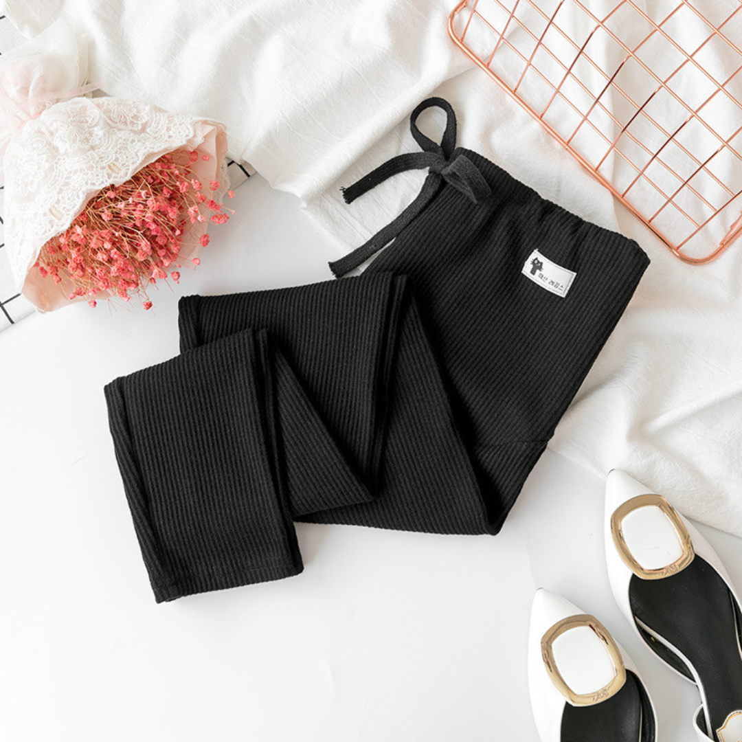 BowLift | Cozy Maternity Leggings in Jogging Pants Style