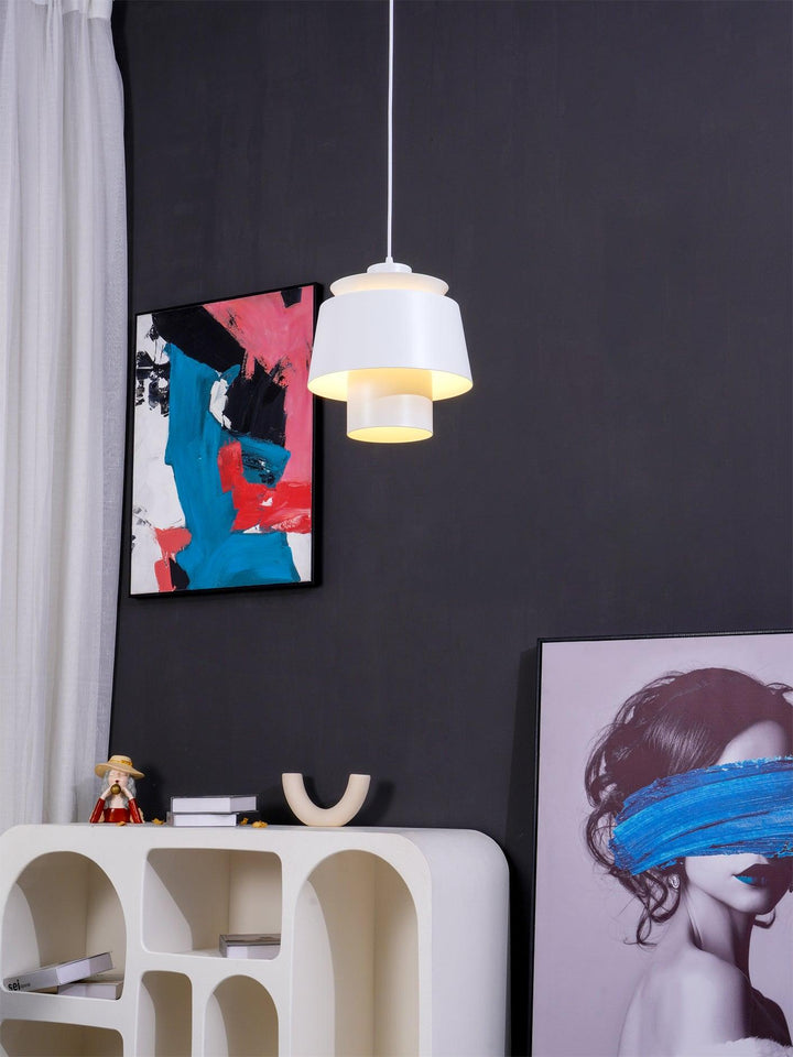 BowLift | A stunning light that will decorate any interior
