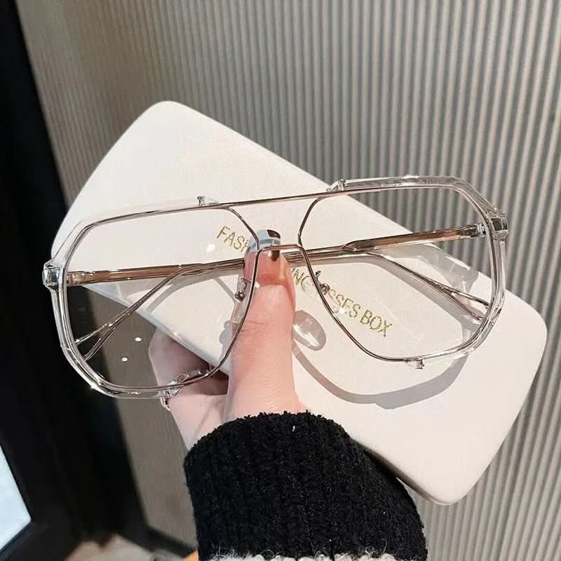 BowLift | Square women's sunglasses with UV400 & colour change lenses