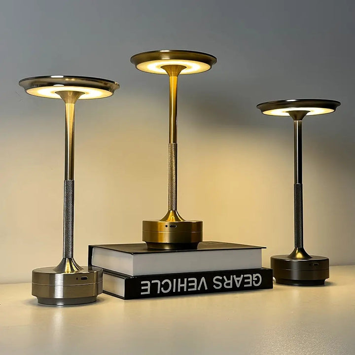 BowLift | Table Lamp in Japandi Style