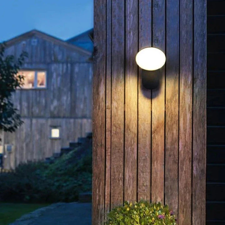Modern LED porch light with motion sensor - Waterproof outdoor lighting, energy-saving, ideal for terrace and entrance | Bowlift