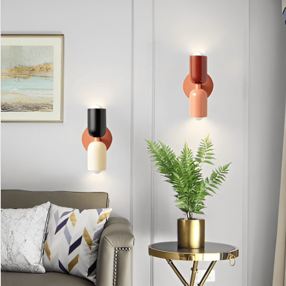 BowLift | Modern LED wall lamp with warm white light & elegant design