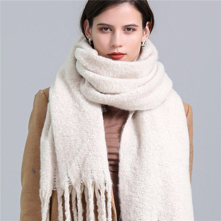CosyPlaid Scarf – Warm, Trendy Winter Style Bowlift