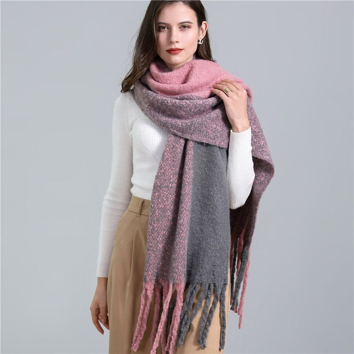 CosyPlaid Scarf – Warm, Trendy Winter Style Bowlift