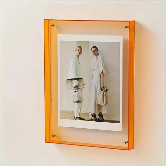 Transparent acrylic picture frame Bowlift
