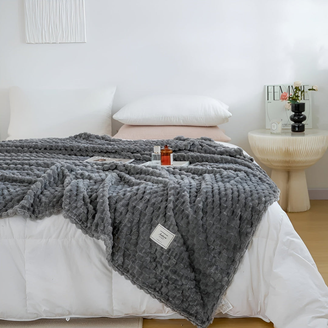 BowLift | Cozy Blanket Nordhavn | Super Soft & Heat Insulating | Easy Care | Microfiber Gray