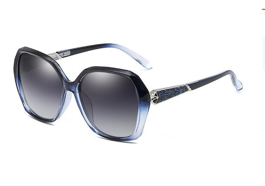 BARCUR | Polarized sunglasses for women with gradient lens | Protect your eyes with style Bowlift
