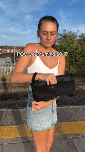 BowLift | Portable Compact Camping Stool