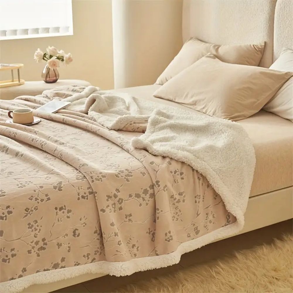 BowLift | Winter Garden Plush Blanket