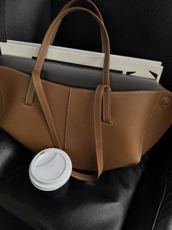 BowLift | Voss – Vintage Leather Shoulder Bag for Women | Spacious, Elegant & Timeless Design