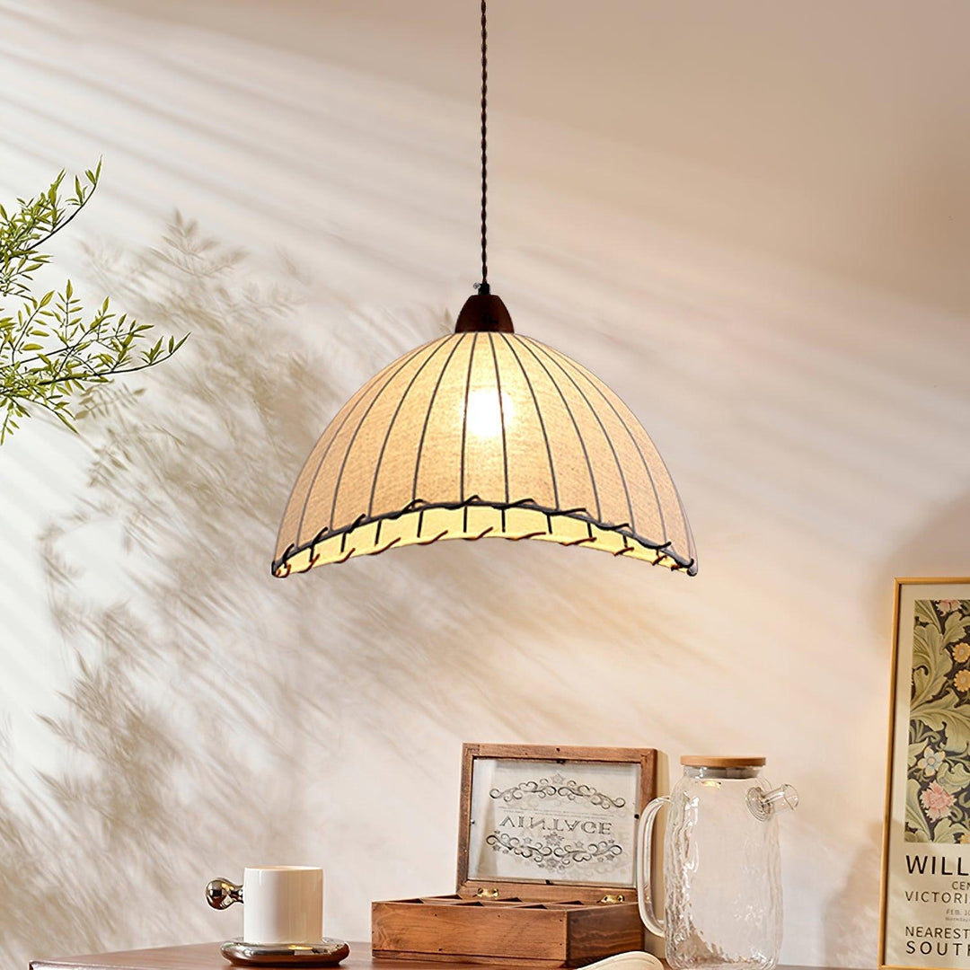 BowLift | Pendant lamp with natural materials and subtle light