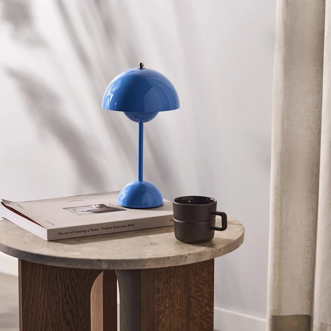 BowLift | LED Table Lamp Ambient Lighting Modern Interior