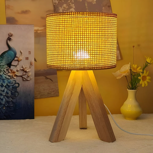 BowLift | Handmade Rattan Table Lamp with USB and LED - Stylish and Sustainable Design