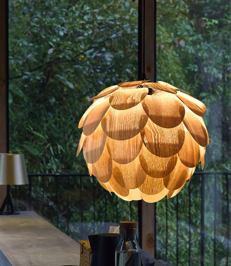 BowLift | PineappleGlow pendant light - Luxurious wooden pendant light in pineapple shape