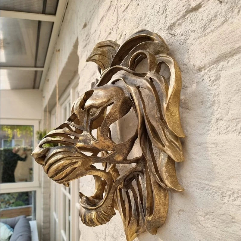BowLift | LionHeart - Regal Wall Décor