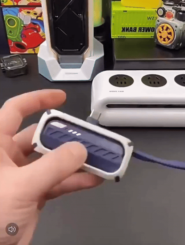 CompactCharge – Stylish Portable Power Bank for Travel Bowlift